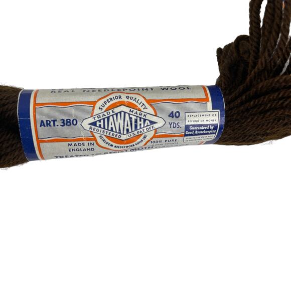 Hiawatha Real Needlepoint Yarn 100% Virgin Wool Yarn Color 60 Brown 9 Skeins - Picture 3 of 6